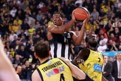 «Βλέπει» τον Τζόρνταν Σάιμπερτ ο Απόλλων Πατρών