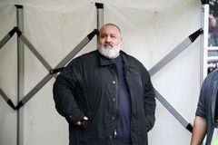 Ο Καραπαπάς κατηγορεί την ΑΕΚ ότι πήγε να πάρει «ύπουλα» τον Μπακαμπού από τον Ολυμπιακό