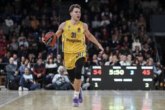 Ξεκάθαροι στη Μακάμπι για Γιοκουμπάιτις και Χόαρντ