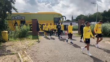 ΑΕΚ: Η άφιξη της αποστολής για το φιλικό με την Μπέερσχοτ