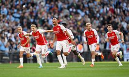 Η Άρσεναλ νίκησε τη Σίτι στη διαδικασία των πέναλτι και κατέκτησε τον πρώτο τίτλο της χρονιάς