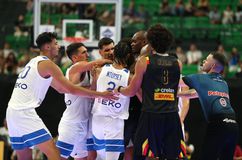 Ένταση στο φιλικό Ελλάδα- Βέλγιο: Ντόρσεϊ και Γκις πιάστηκαν στα χέρια (vid)