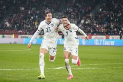 Ο ασταμάτητος Βλάχοβιτς χάρισε τη νίκη στη Σερβία