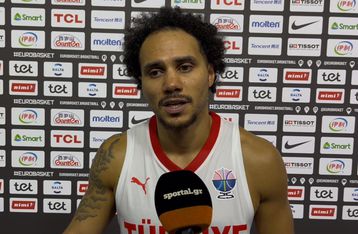 Λάρκιν στο Sportal: «Μας δίνει αυτοπεποίθηση που μπορούμε να βασιστούμε σε Οσμάν και Σενγκούν» (vid)