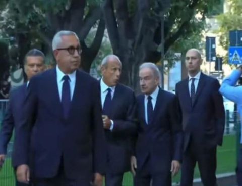 Παναθηναϊκός ΑΚΤΟR: Στο Μιλάνο ο Βασίλης Παρθενόπουλος για να αποτίσει φόρο τιμής στον Τζόρτζιο Αρμάνι (vid)