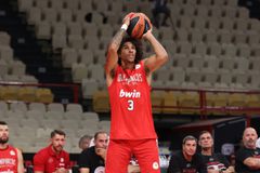 Τι έκανε στο πρώτο του φιλικό με τον Ολυμπιακό ο Τάισον Γουόρντ - To play του αγώνα κόντρα στον Προμηθέα (vid)