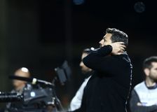 Η Αλμερία έχει στο στόχαστρο δύο πρώην προπονητές του Ολυμπιακού