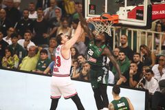 Ήρθαν οι απαντήσεις: Ο Νίκολα Μιλουτίνοφ κάνει την καλύτερη σεζόν της καριέρας του