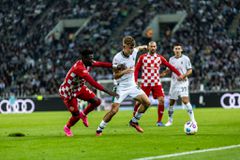 Έσωσε τον βαθμό στο... παρά πέντε η Γκλάντμπαχ στην «ματσάρα» με τη Μάιντζ