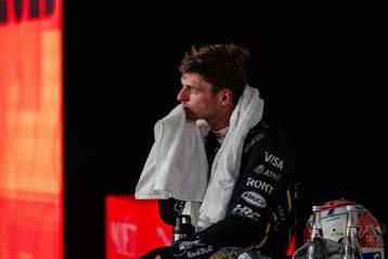 Ο Φερστάπεν δεν θεωρεί τον εαυτό του διεκδικητή του τίτλου