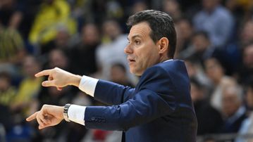 Γιανάι για Ιτούδη: «Δύσκολο να συνεργαστείς μαζί του - Κάποιοι παίκτες είναι ήδη απογοητευμένοι με εκείνον επειδή...»