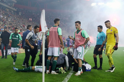 Συνελήφθη ο οπαδός που πέταξε την κροτίδα στο Ολυμπιακός - Παναθηναϊκός