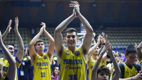 Τα highlights της πρώτης νίκης του Περιστερίου Domino's στο BCL απέναντι στη Μανίσα