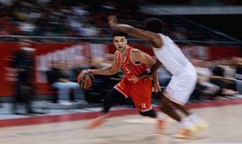 Σαρωτική Χάποελ πέρασε με κατοστάρα από το Ντουμπάι κι άφησε πίσω την ήττα στο ΣΕΦ