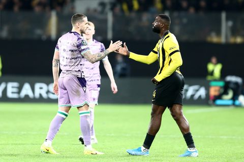 Tα δύο πέναλτι που διαμόρφωσαν το 1-1 στο ΑΕΚ - Σάμροκ Ρόβερς (vid)