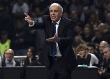 Τι είπε ο Ομπράντοβιτς για Ολυμπιακό και τις απουσίες της Παρτίζαν