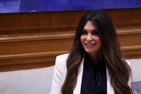 Κίμπερλι Γκίλφοϊλ: Η... παρά λίγο ποδοσφαιριστρια που ανέλαβε την πρεσβεία των ΗΠΑ