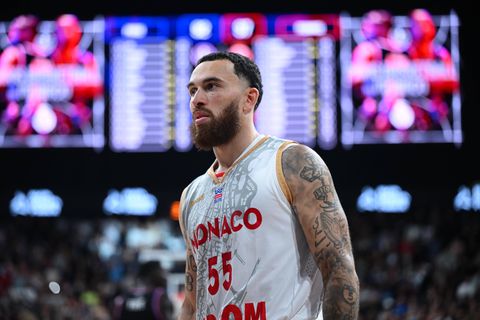 Ματσάρα στο Βελιγράδι και νίκη της Μονακό επί της Μακάμπι με ασύλληπτο Μάικ Τζέιμς