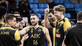 Οι πανηγυρισμοί σε πάγκο και κερκίδα, το «φατούρο» στον Τίλμαν και το μήνυμα του Πλάθα (vid)