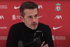 «Καρφιά» Σίλβα για το τέταρτο γκολ της Λίβερπουλ με τη Φούλαμ: «Δεν έπρεπε να είχε μετρήσει, υπήρχε επιθετικό φάουλ»