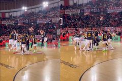 Το «Siu» των παικτών της Ρεάλ Μαδρίτης κατά την είσοδό τους πριν από το παιχνίδι με τον Ολυμπιακό (vid)