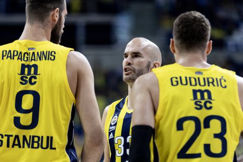 Ολοκληρώνεται η 12η αγωνιστική της EuroLeague λίγες ώρες πριν μπουν και πάλι στο γήπεδο Ολυμπιακός και Παναθηναϊκός