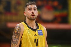 Ο εντυπωσιακός Τολιόπουλος δεν ήταν αρκετός για τον Άρη που... πνίγηκε στον Ατλαντικό!