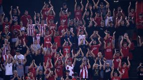 «Euroleague Mafia!»: Έξαλλοι οι οπαδοί του Ολυμπιακού με τη διαιτησία της αναμέτρησης κόντρα στην Παρί!