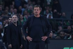 Ανέβασε «στροφές» ο Αταμάν - Προπόνηση υψηλής έντασης και δύο ώρες βίντεο, εκτός ο Ναν!