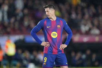 Ανοιχτό το ενδεχόμενο παραμονής του Λεβαντόφσκι στη Μπαρτσελόνα για έναν ακόμη χρόνο