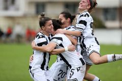 Ο ΠΑΟΚ πήρε νίκη-ανατροπή επί του ΟΦΗ στην επανέναρξη του πρωταθλήματος (vid)