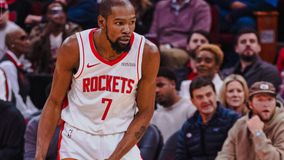 Εύκολες νίκες για Ρόκετς και Καβαλίερς