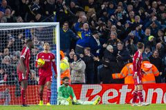 Aυτοκτονική ξανά η Λίβερπουλ που ισοφαρίστηκε στις καθυστερήσεις