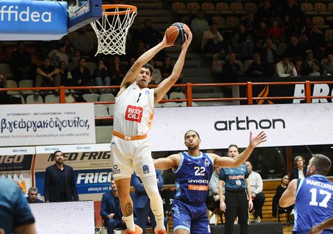 Υπερηχητικός Προμηθέας επί της Μυκόνου στο ντεμπούτο του Σεγκούρα