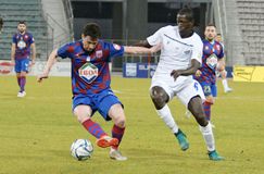 Απίστευτο και όμως αληθινό: Πρώην παίκτης του Βόλου αποβλήθηκε πριν από τη σέντρα αγώνα για το χρώμα στο εσώρουχό του (vid)