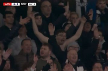 Ο ξεκαρδιστικός πανηγυρισμός οπαδού της Νιούκαστλ σε φάση που δεν δέχθηκε γκολ η ομάδα του