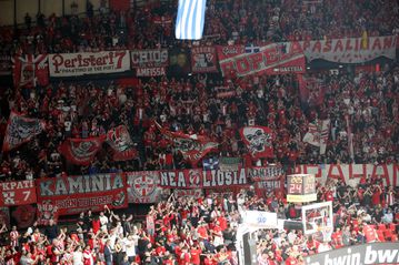 Κοντά στο Sold out το Ολυμπιακός - Μπάγερν: Πόσα εισιτήρια έχουν μείνει