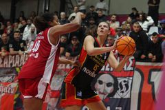 Ο Αθηναϊκός «λύγισε» τον Ολυμπιακό και προκρίθηκε στο Final Four του Κυπέλλου