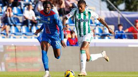 Όσο δεν κλείνει στην Μπενφίκα ο Αντρέ Λουίζ, άλλο τόσο θα παραμένει «ζωντανό» το θέμα του!