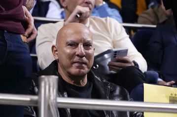 Ο Γκάλης υποκλίθηκε στον λαό του Άρη (pic)