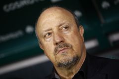 Μπενίτεθ: «Πρέπει να δώσουμε τα πάντα απέναντι στον Ολυμπιακό»