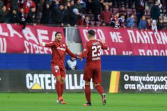 Η ΑΕΛ μείωσε σε 1-2 με τον Γκαράτε μετά το δοκάρι του Φακούντο Πέρεζ