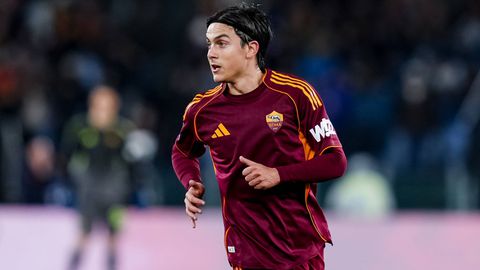 Μείωση αλλιώς... διαζύγιο από τη Ρόμα στους Ντιμπάλα και Πελεγκρίνι