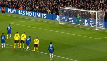 Σκορ πρόκρισης για την Τσέλσι με εύστοχη εκτέλεση πέναλτι του Χάβερτς (vid)