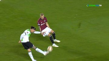 On fire Νούνιες έκανε το 3-0 για τη Λίβερπουλ