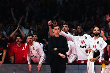 Ολυμπιακός: Ο Μπαρτζώκας έψαχνε για... λαγό και βρήκε «καμικάζι»