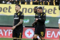 Αρνητής νίκης παρά τα (όποια) θετικά σημάδια