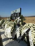 Μνημόσυνο και μνημείο για τα αδικοχαμένα «αετόπουλα» στη Ρουμανία