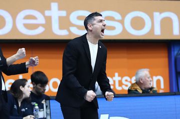 Ξανθόπουλος: «Να κυνηγήσουμε τις πιθανότητες πρόκρισης με τον ΠΑΟΚ»