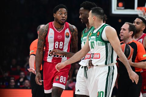 Αναλυτής διαιτησίας για το Ολυμπιακός - Παναθηναϊκός: Τι είπε για τις αποφάσεις του ντέρμπι